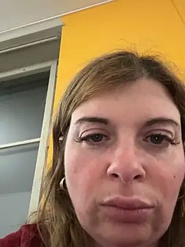 Snapshot of Lombada chatting on 02/02/26, 06:07 Lombada online show from 02/02/26, 06:07