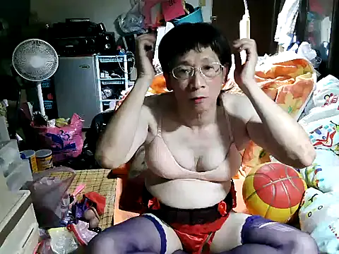 Snapshot of jamescheng27390 chatting on 09/19/25, 07:34 jamescheng27390 online show from 09/19/25, 07:34