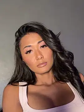 thai-dreamgirl online show from 12/05/25, 12:04