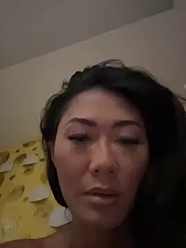 thai-dreamgirl online show from 04/08/26, 11:17