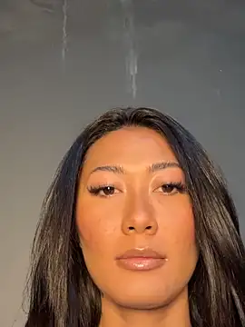 thai-dreamgirl online show from 10/20/25, 11:16