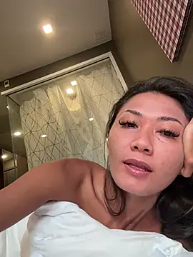 thai-dreamgirl online show from 04/11/26, 11:30