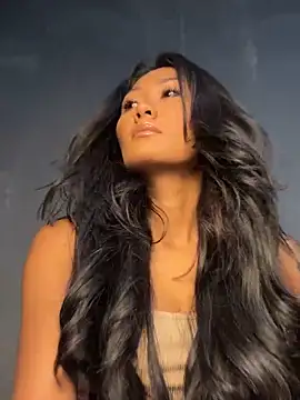 thai-dreamgirl online show from 11/07/25, 11:19