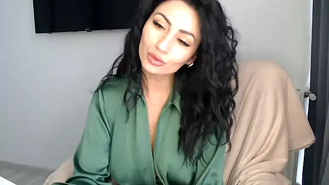Snapshot of ElizabethAC chatting on 04/30/26, 07:15 ElizabethAC online show from 04/30/26, 07:15