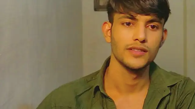 kingkartik7 online show from 12/15/25, 03:18