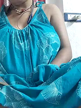 miss-Riy online show from 05/08/26, 05:17