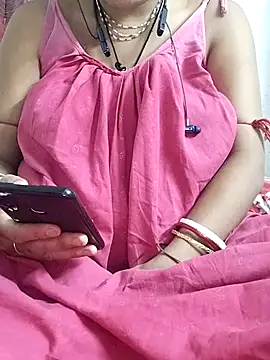 Snapshot of miss-Riy chatting on 07/01/26, 05:13 miss-Riy online show from 07/01/26, 05:13