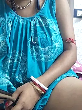 Snapshot of miss-Riy chatting on 06/19/26, 05:08 miss-Riy online show from 06/19/26, 05:08