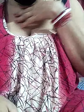 Snapshot of miss-Riy chatting on 02/25/25, 04:25 miss-Riy online show from 02/25/25, 04:25