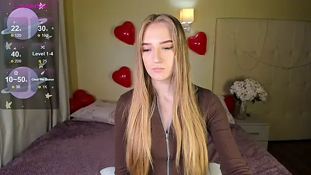 Snapshot of Stacy_River chatting on 02/18/25, 08:16 Stacy River online show from 02/18/25, 08:16