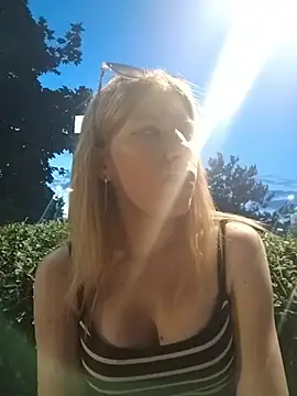 Snapshot of EvaRush chatting on 06/17/26, 06:29 EvaRush online show from 06/17/26, 06:29