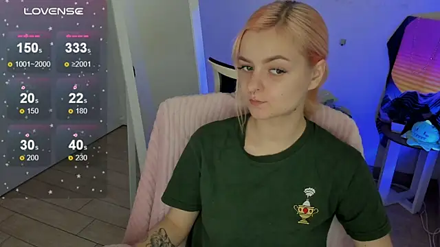 Fire Bestie online show from 09/18/25, 12:52