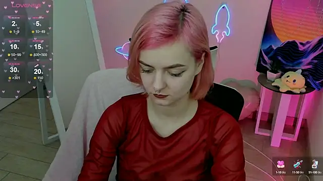 Fire Bestie online show from 02/17/25, 04:50