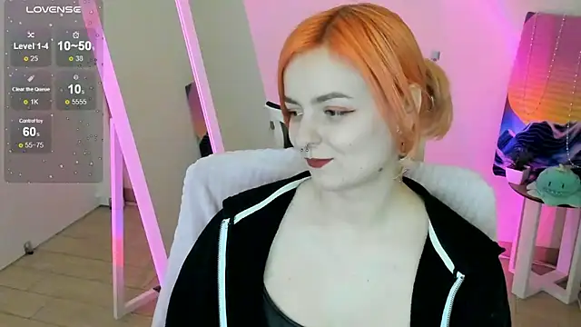 Fire Bestie online show from 02/09/26, 03:54