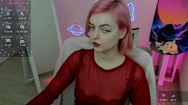 Fire Bestie online show from 02/17/25, 01:44