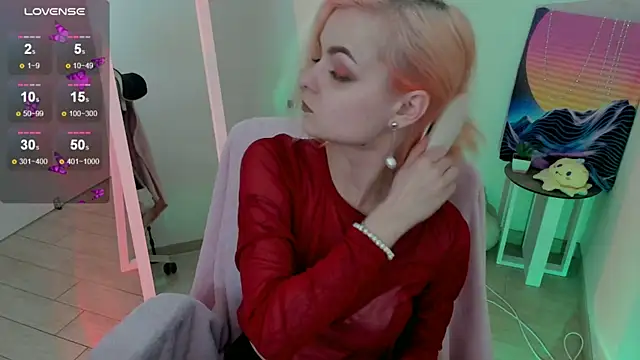 Fire Bestie online show from 03/21/25, 01:45