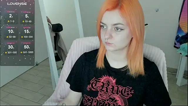 Fire Bestie online show from 12/04/25, 01:54