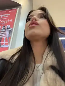 Chloe  Moon online show from 12/16/25, 03:05