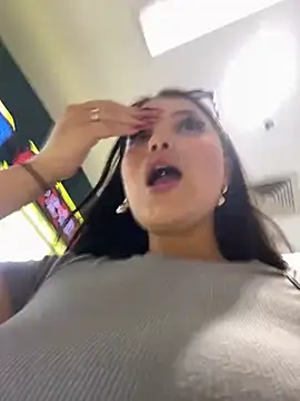 Chloe  Moon online show from 03/09/25, 12:31