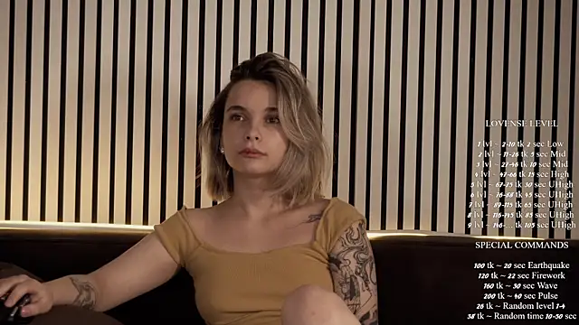 alita angelo online show from 12/31/24, 02:40