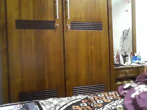 nikini1621 online show from 11/17/25, 05:06