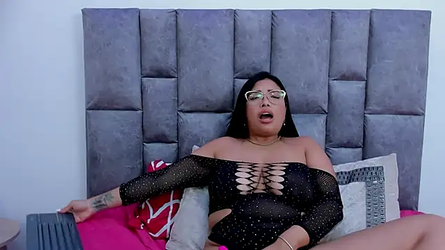 Aniee Leeee online show from 01/18/25, 04:37