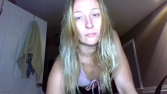 Snapshot of Ashphroditegemini chatting on 06/28/26, 03:13 Ashphroditegemini online show from 06/28/26, 03:13