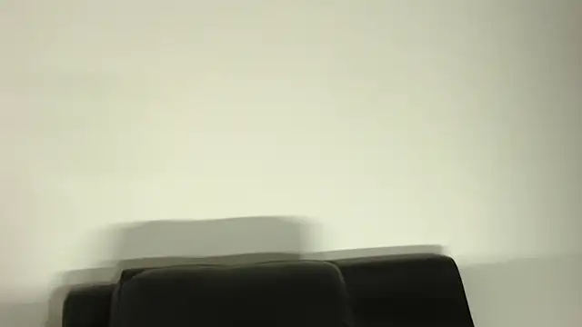 Snapshot of Galit_g chatting on 12/04/25, 02:54 Galit g online show from 12/04/25, 02:54