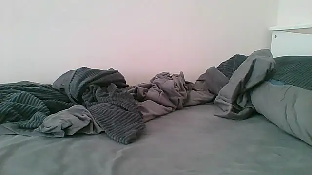 Emma 99 online show from 03/22/26, 06:48