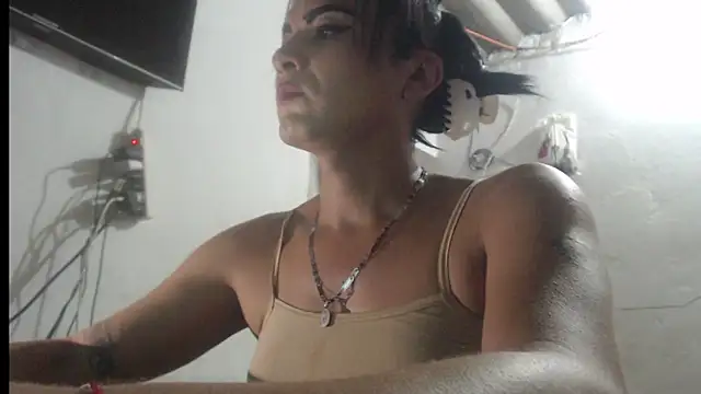 Analiasmith89 online show from 04/06/26, 07:26