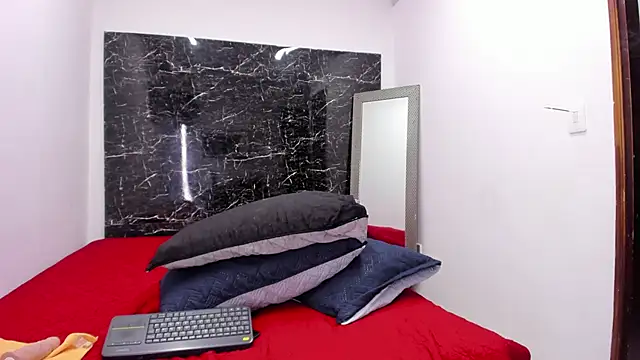 Analiasmith89 online show from 02/24/26, 03:40