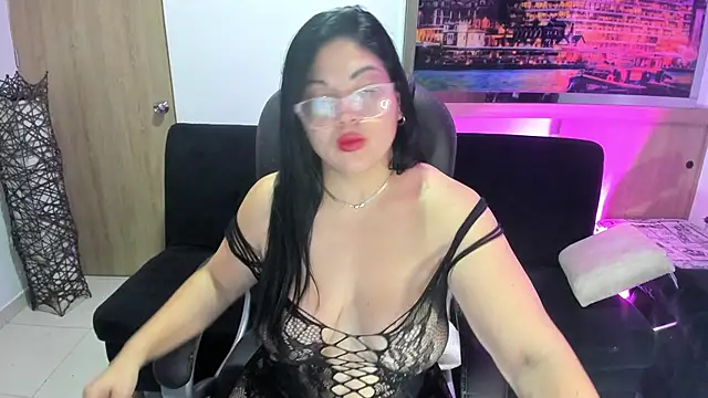 jessicarabbit 1 online show from 10/24/25, 09:47