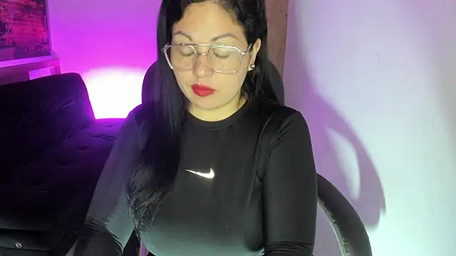 jessicarabbit 1 online show from 03/04/26, 02:47