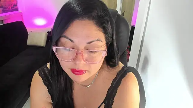 jessicarabbit 1 online show from 10/10/25, 10:54