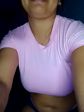 Snapshot of sariitha_sw chatting on 02/02/26, 04:11 sariitha sw online show from 02/02/26, 04:11