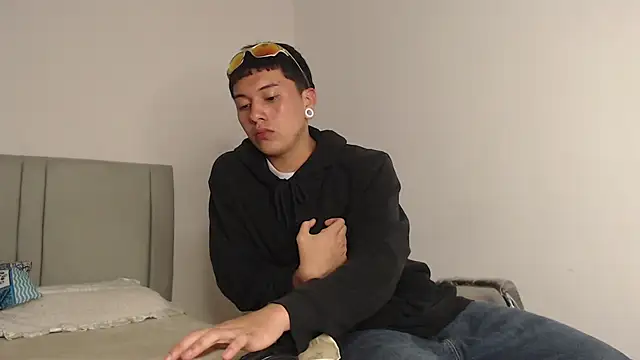 alex-lover online show from 02/07/26, 02:30