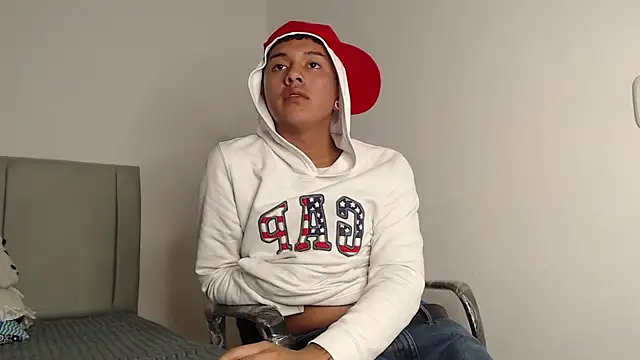 alex-lover online show from 03/07/26, 07:37