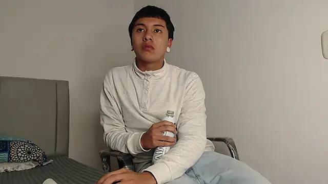 alex-lover online show from 03/13/26, 03:55