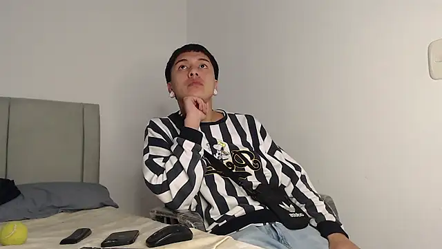 alex-lover online show from 01/09/26, 03:13