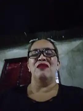 Snapshot of mom_son_dirty chatting on 07/12/26, 02:23 mom son dirty online show from 07/12/26, 02:23