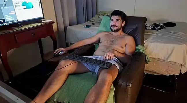 LUH133 online show from 12/13/24, 02:32