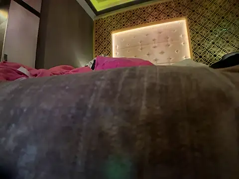 Snapshot of Joan_3191 chatting on 02/08/25, 02:49 Joan 3191 online show from 02/08/25, 02:49