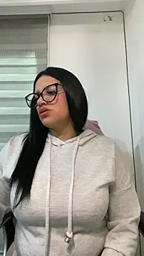 Milff parkerrr online show from 12/02/25, 11:50