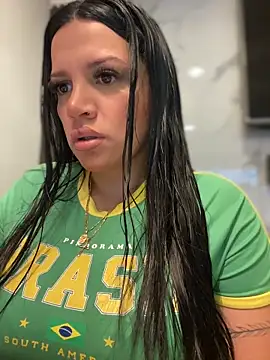 Milff parkerrr online show from 06/16/26, 10:21