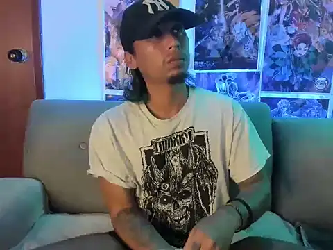 Snapshot of jonhcarrie chatting on 01/17/26, 01:09 jonhcarrie online show from 01/17/26, 01:09