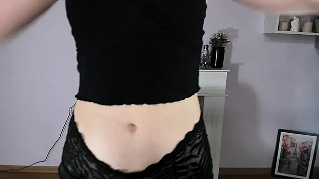 Snapshot of tease_denise chatting on 02/24/25, 10:14 tease denise online show from 02/24/25, 10:14