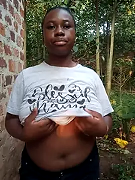 Sassy boobs21 online show from 03/17/26, 04:26