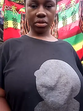 Sassy boobs21 online show from 03/30/26, 04:03