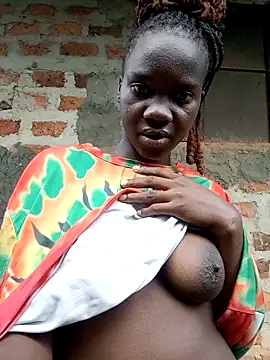 Black juicy24 online show from 02/14/26, 04:23