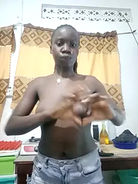 Black juicy24 online show from 03/03/26, 04:52